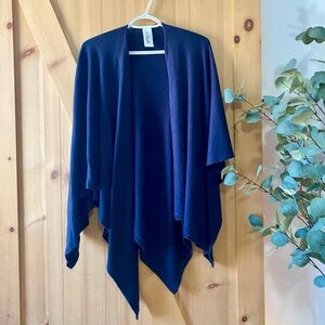 Navy blue shawl, one size